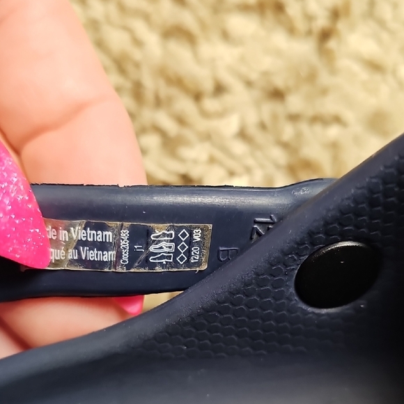 CROCS Kids Dark Blue Navy Water Shoes Junior Size 1 E13 - Picture 6 of 8